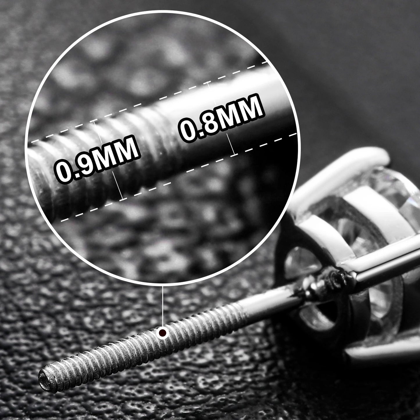 VVS Classic Stud Earrings - Silver